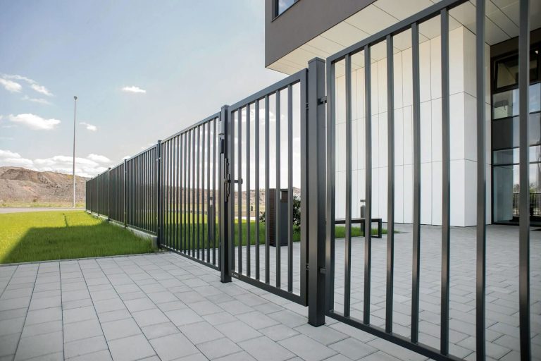 Pedestrian_Gates_Wicket_Gates_Doors_01